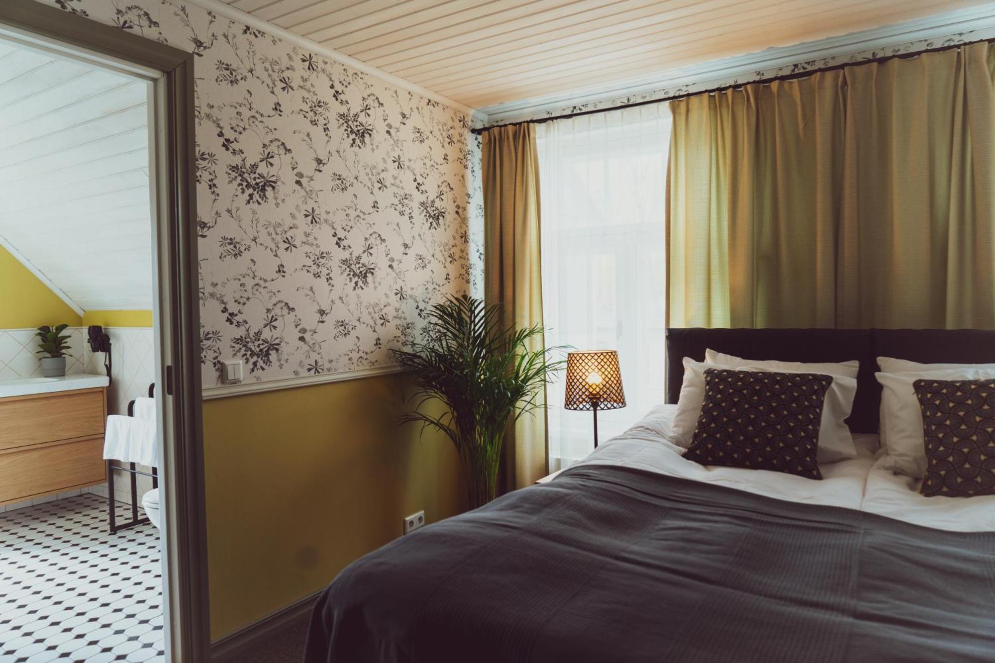 Vanalinna Boutique Hotel Kuressaare Exterior foto